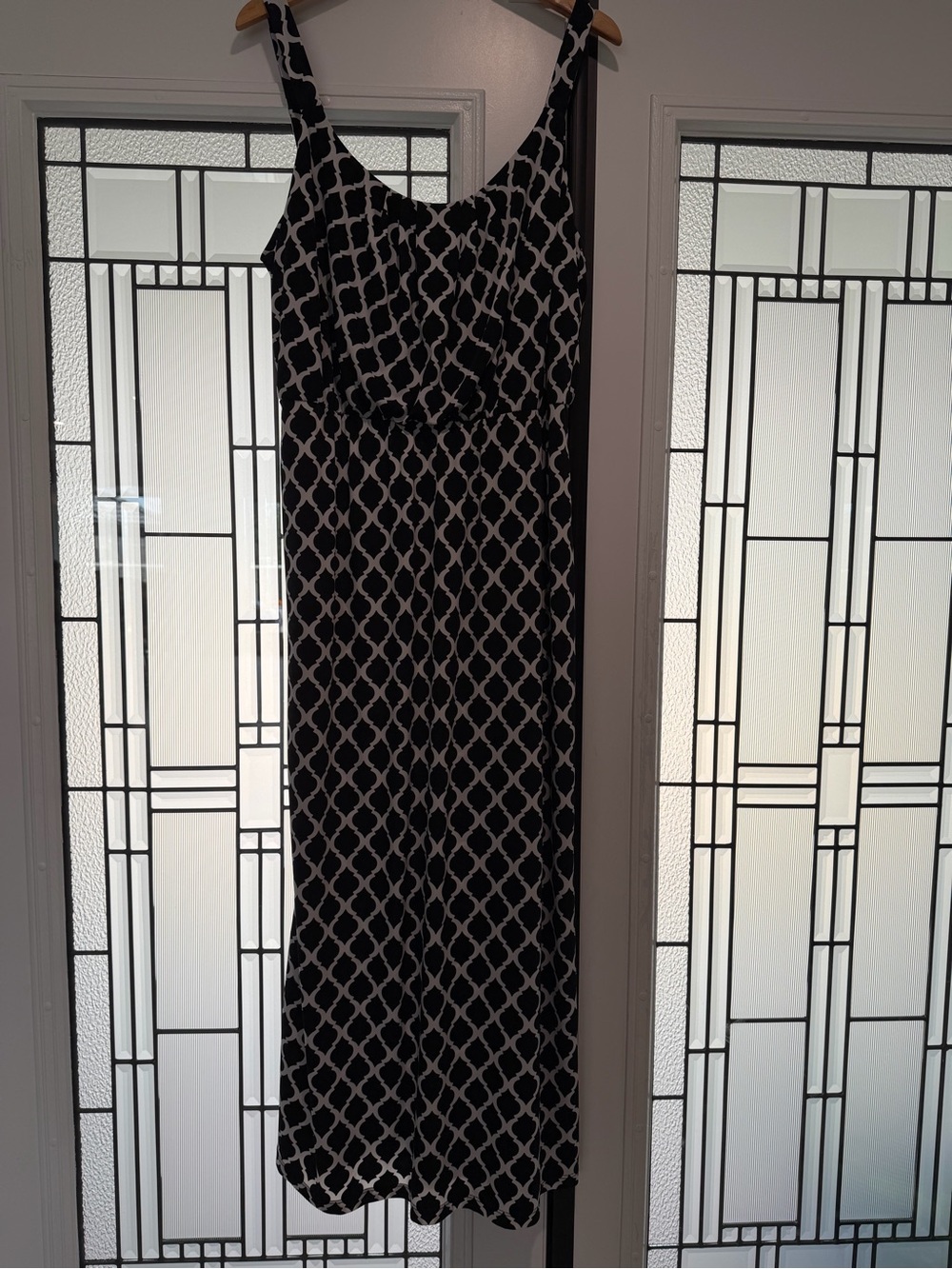 Robbie Bee Black and White Patterned Maxi Dress